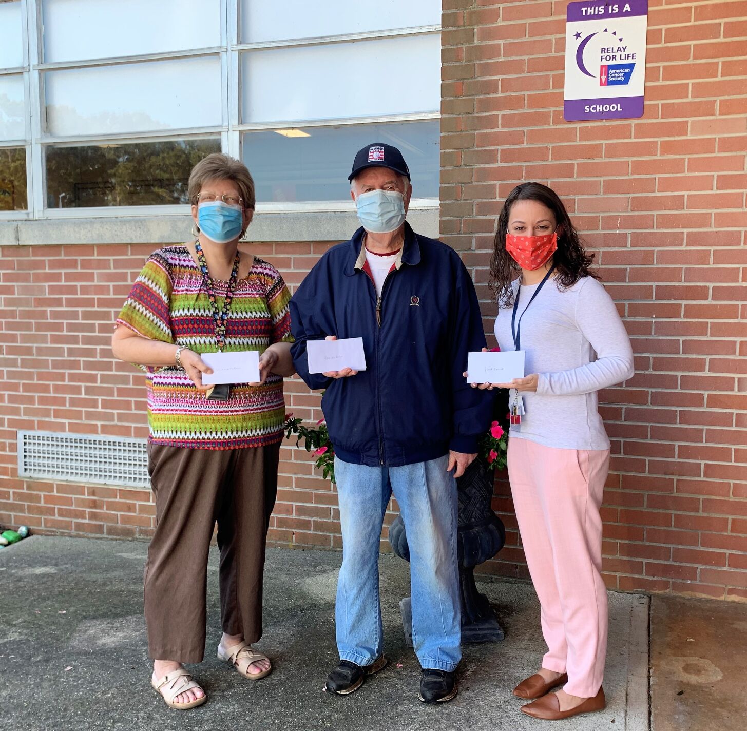 Ruritans donate to Clarksville Elementary School